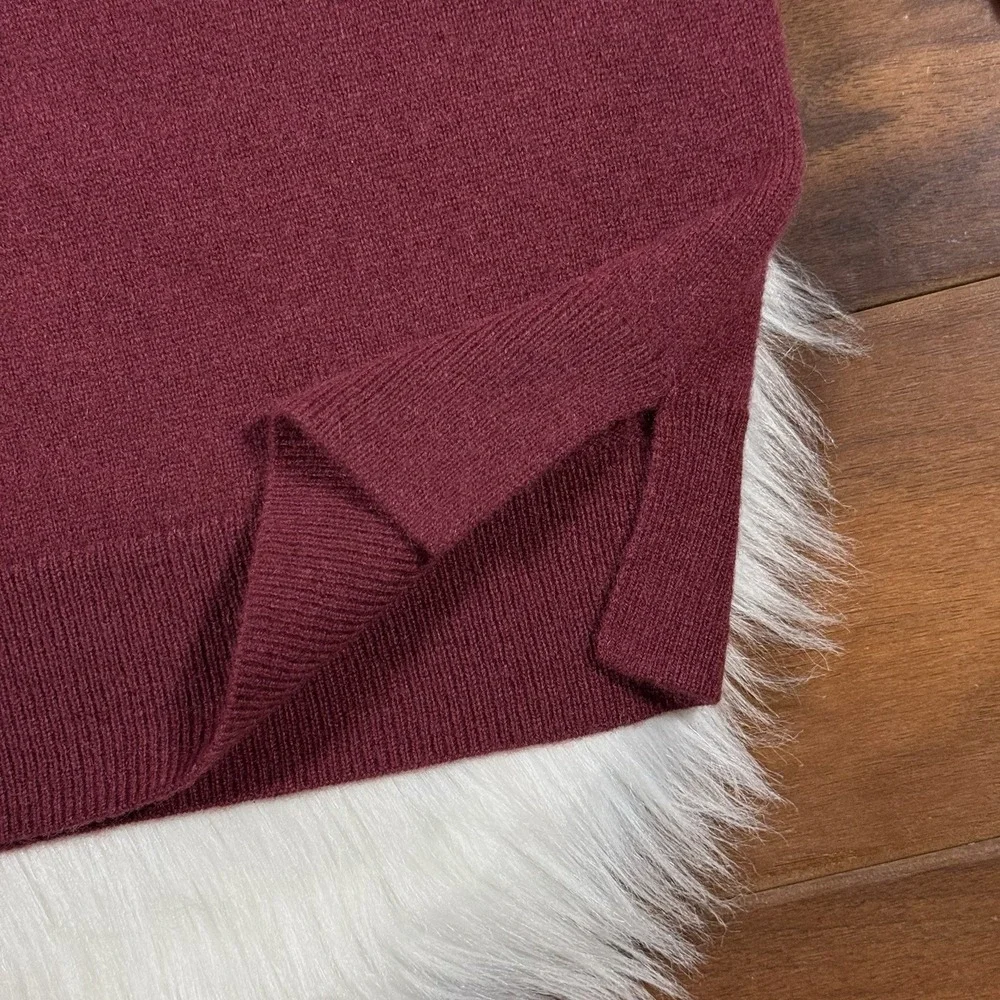 Antonio Melani Size Medium Zinfandel Monica V Neck Cashmere Pullover Sweater‎
